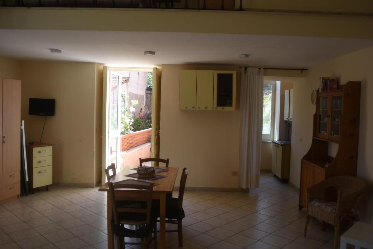 Villino Castellano Apartments 메타 외부 사진